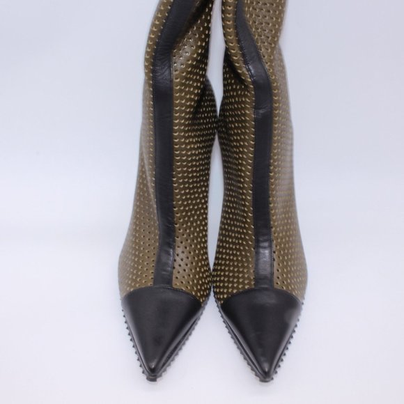 Michael Kors Perforated Leather Abigail Runway Boots Brown/Black Size 40 New - Picture 5 of 13